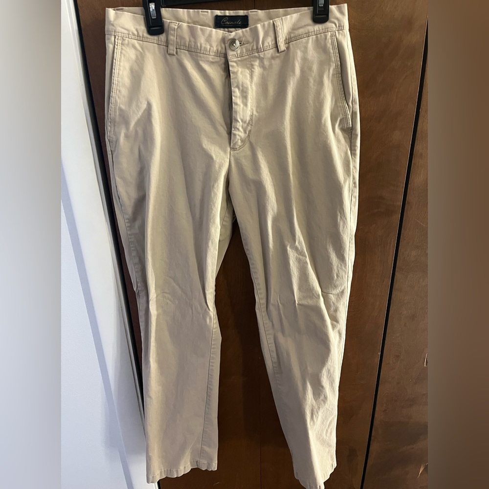 Rountree and Yorke Khakis. 32x32